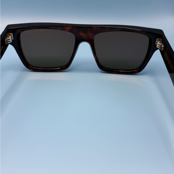 NIB Cutler and Gross Tortoise Shell Sunglasses - Picture 7 of 9